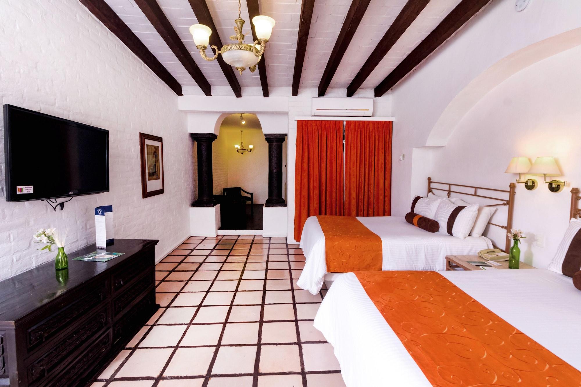 Mision San Gil Hotel San Juan del Río Екстериор снимка