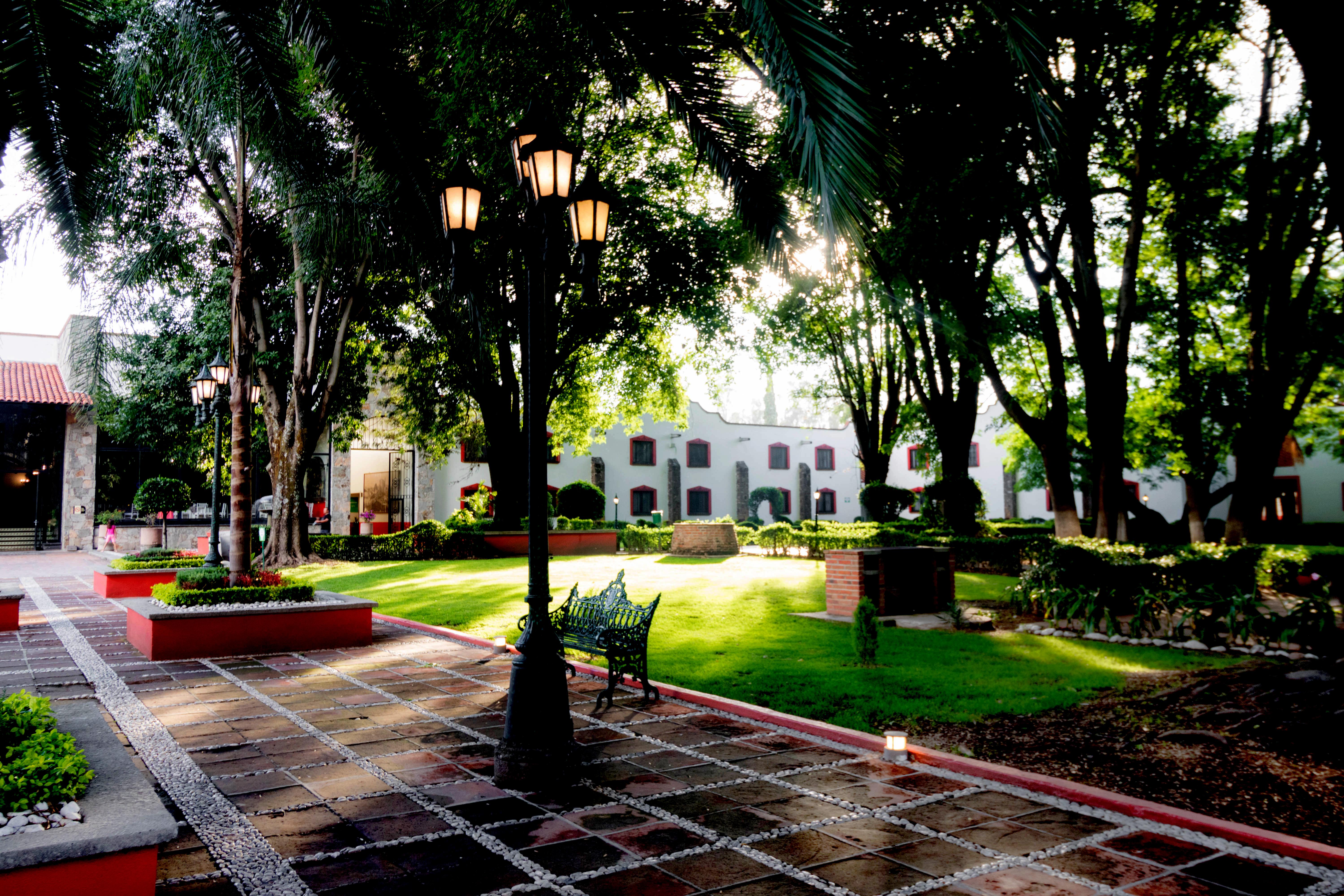 Mision San Gil Hotel San Juan del Río Екстериор снимка
