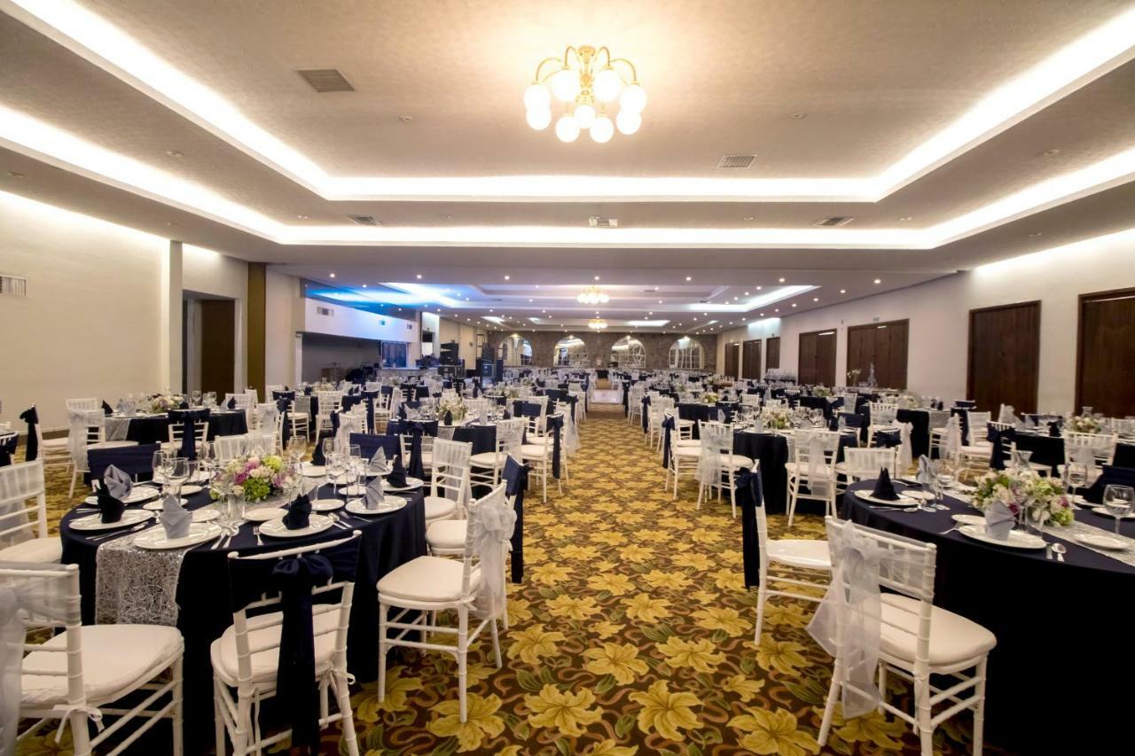 Mision San Gil Hotel San Juan del Río Екстериор снимка